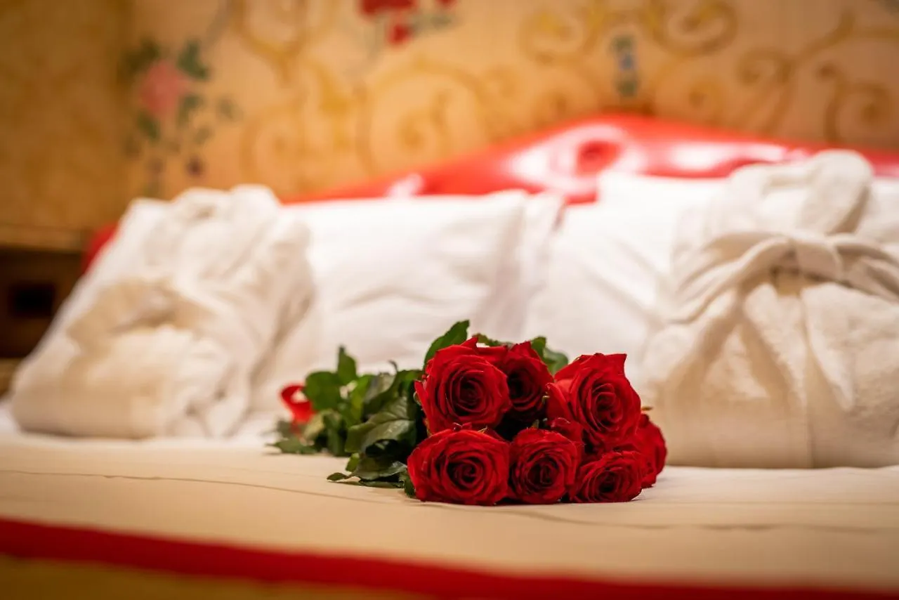 Hotel Santo Stefano Venetië 3*,