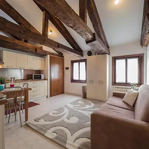 Palazzo Preziosa - Rialto Apartment