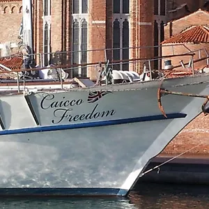 Boat & Breakfast Caicco Freedom Venise