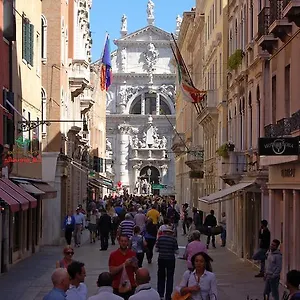 Torino Szálloda